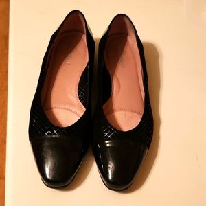 BeautiFeel Karen Houndstooth Pattern Cap Toe Patent Dress Shoes Size 8.5